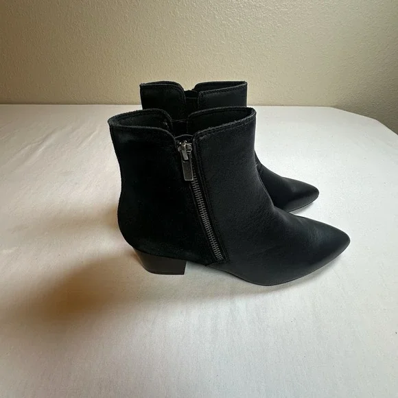 Women's Clarks Ellanie Vibe BootBlack Leather‎ Size9.5 $140 Retail NIB